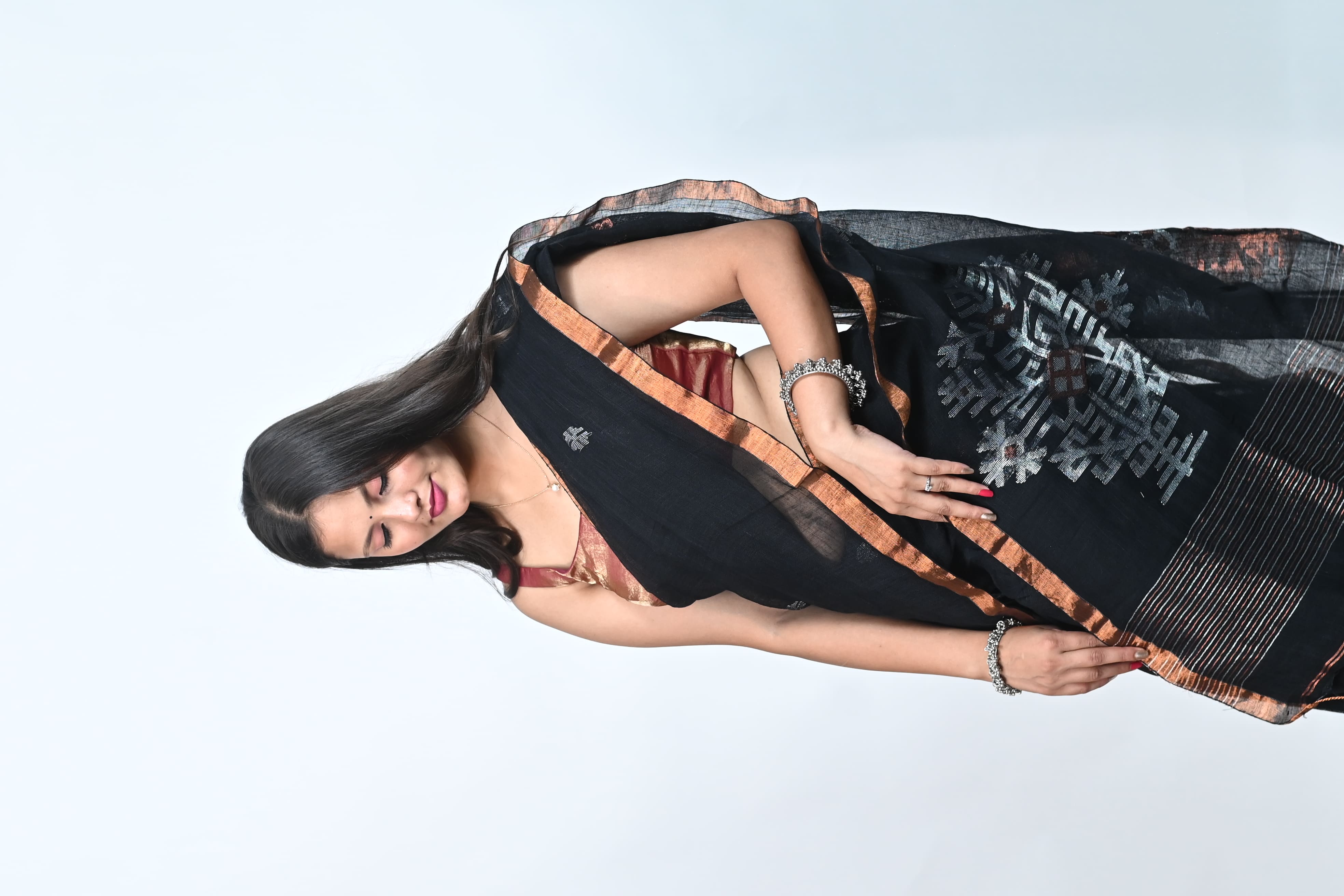 Linen by linen handloom saree, zari weaving